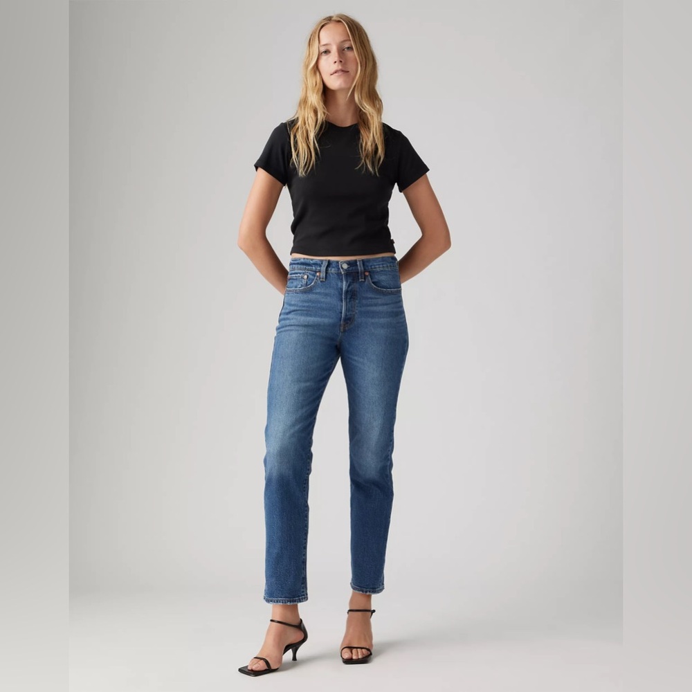Levi’s women’s Wedge Skinny Jean size 26